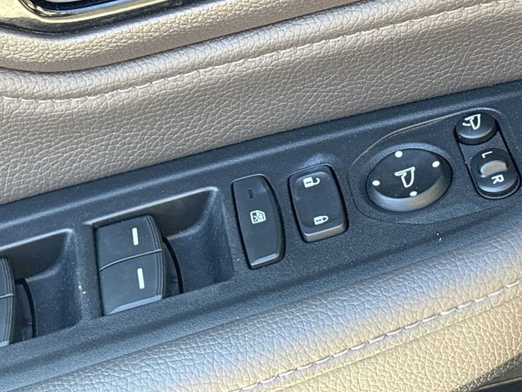 Thumbnail: 2023 Honda Odyssey - 26