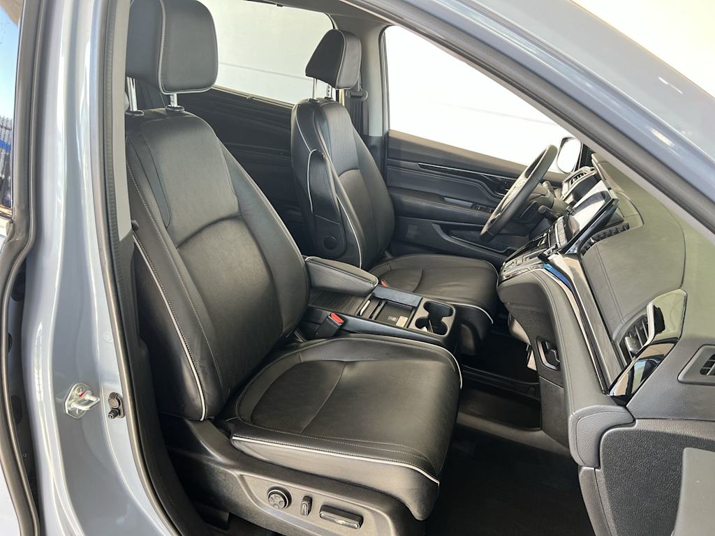 Thumbnail: 2023 Honda Odyssey - 11