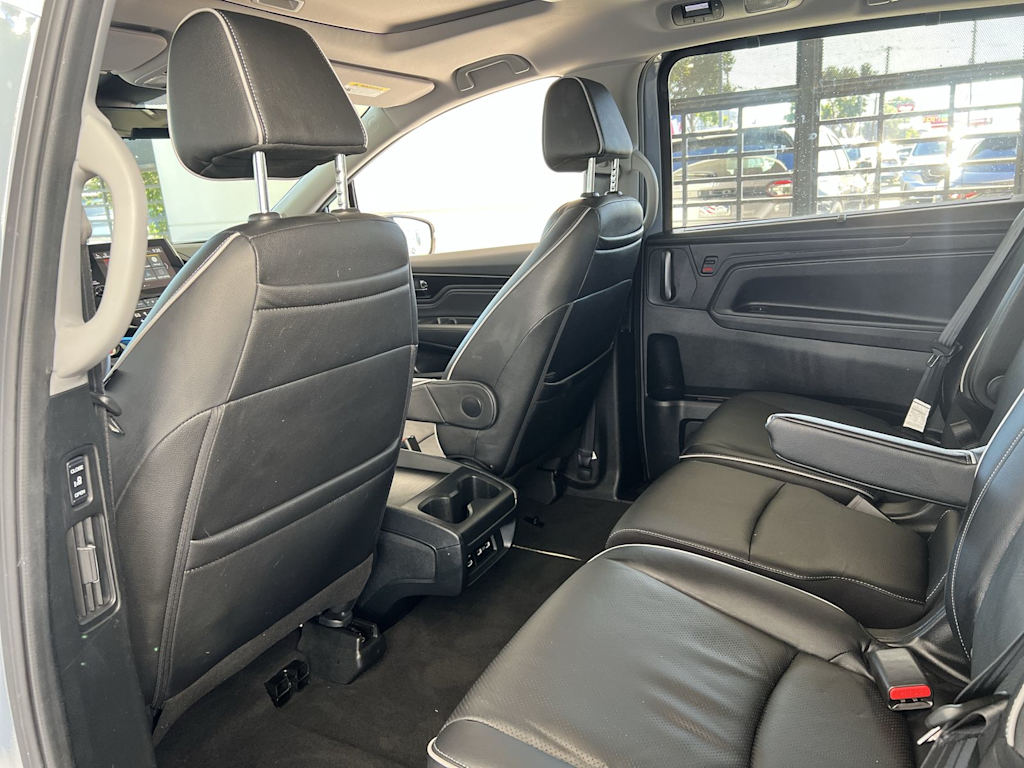 Thumbnail: 2023 Honda Odyssey - 12