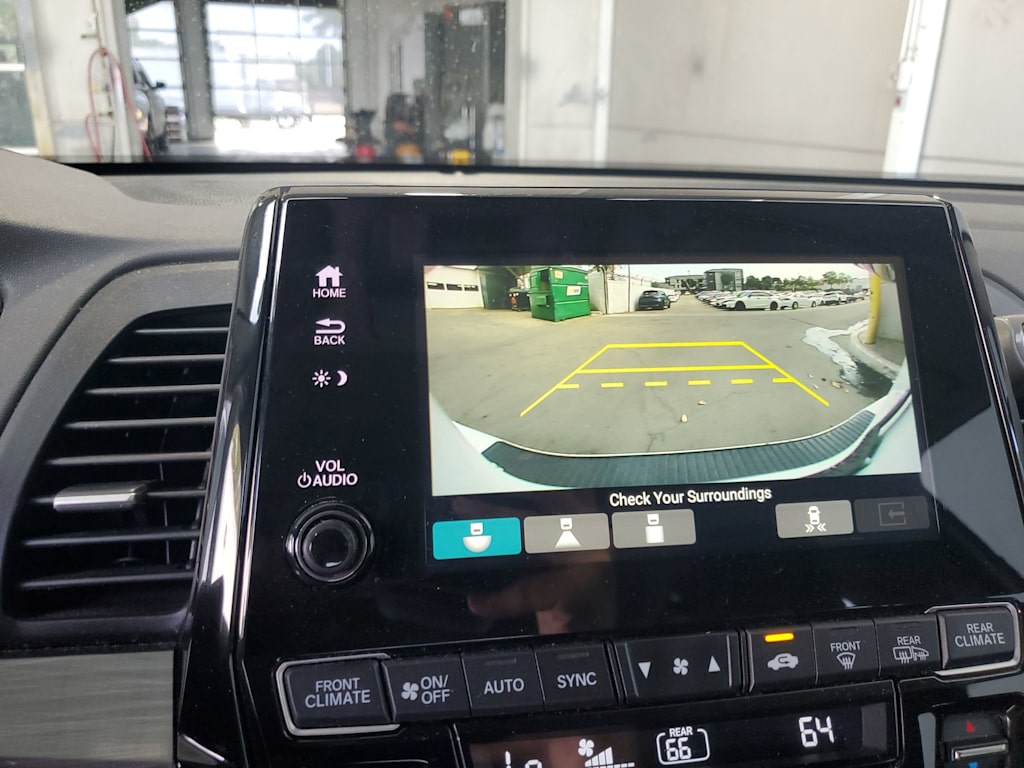 Thumbnail: 2024 Honda Odyssey - 24