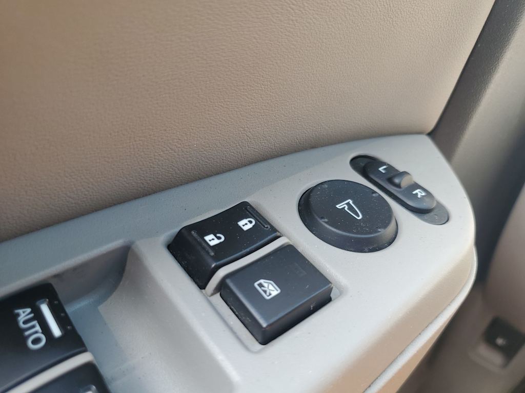 Thumbnail: 2013 Honda Pilot - 27