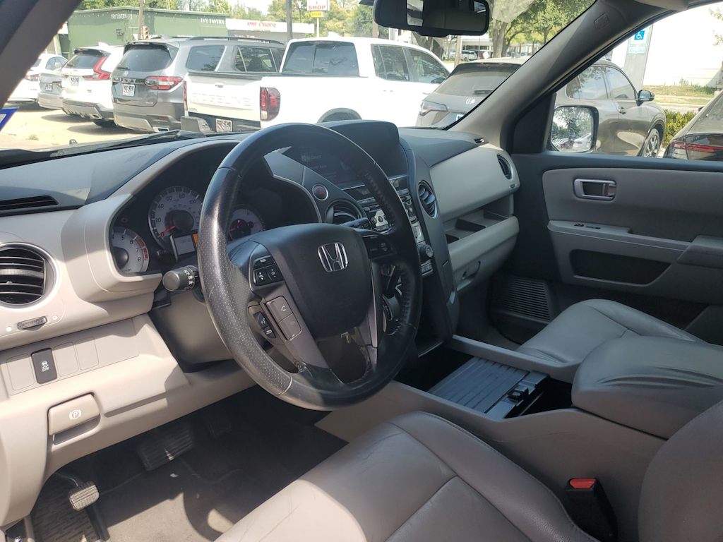 Thumbnail: 2013 Honda Pilot - 2