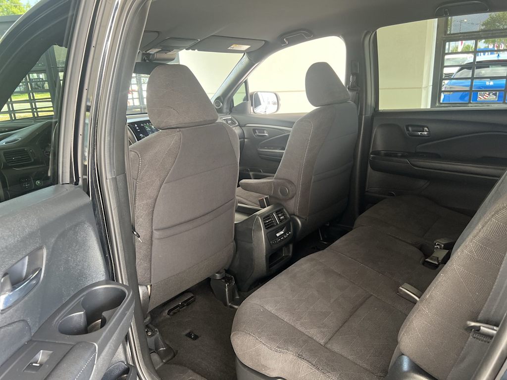 Thumbnail: 2022 Honda Pilot - 17