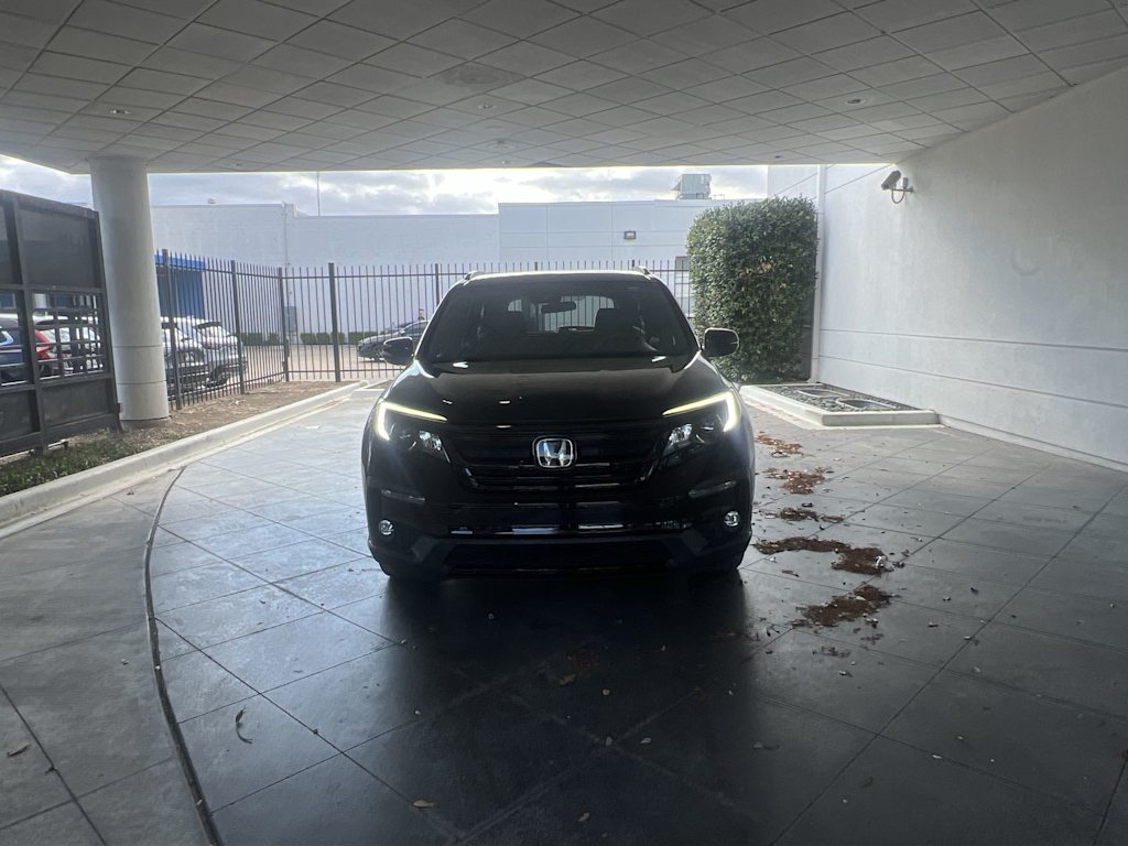 Thumbnail: 2022 Honda Pilot - 15