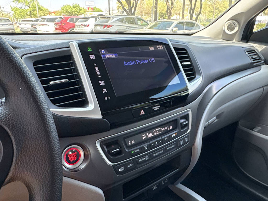 Thumbnail: 2016 Honda Pilot - 14