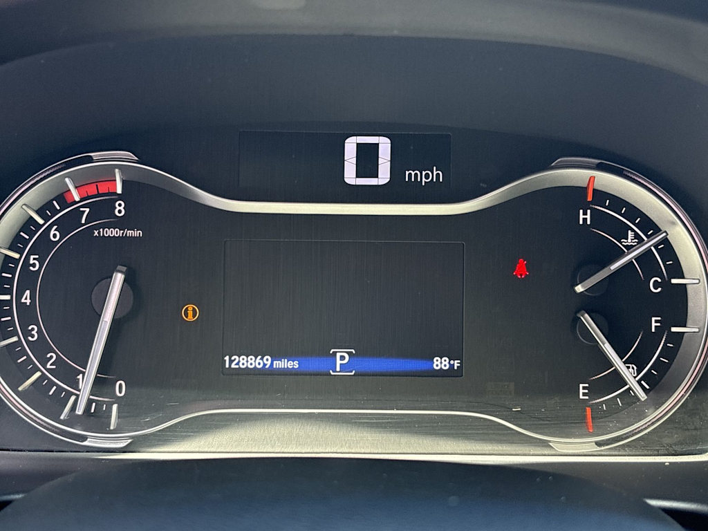 Thumbnail: 2016 Honda Pilot - 16