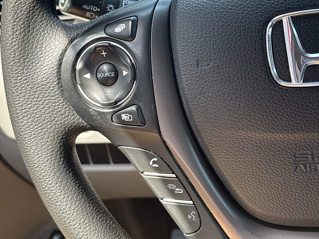 Thumbnail: 2016 Honda Pilot - 36