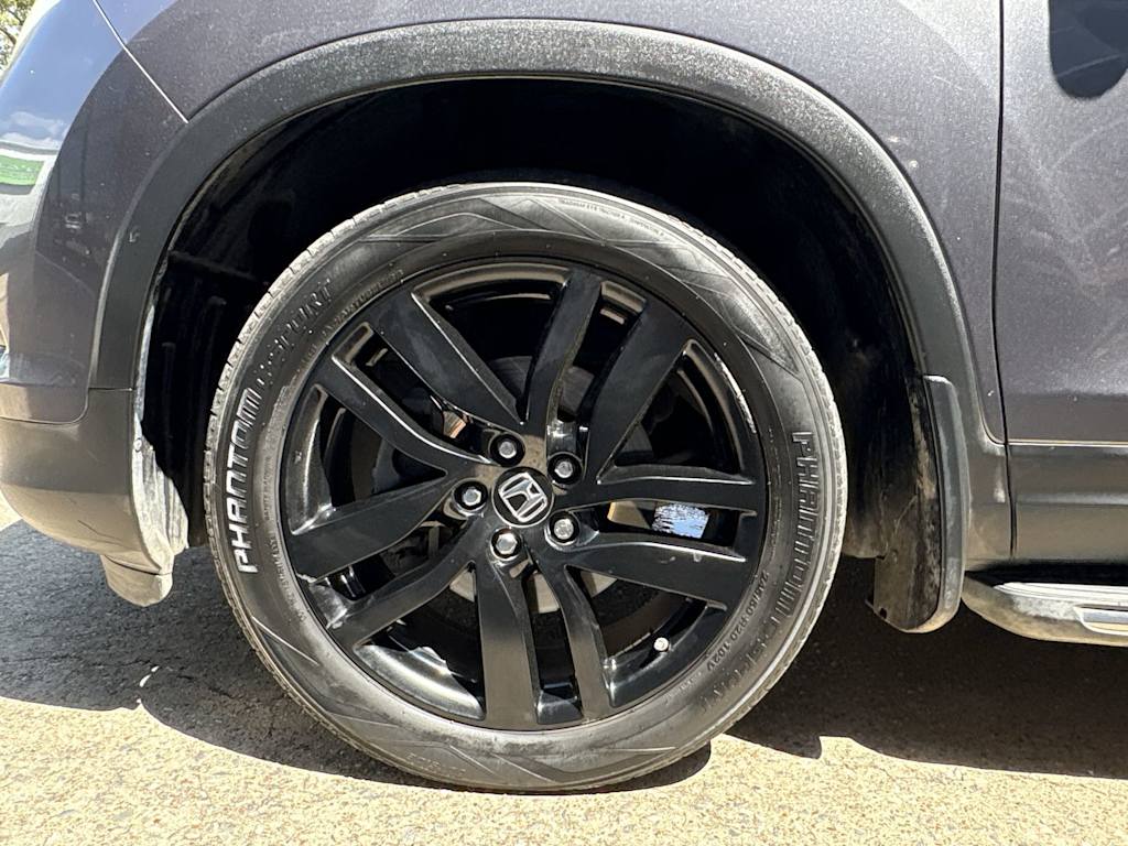 Thumbnail: 2016 Honda Pilot - 8