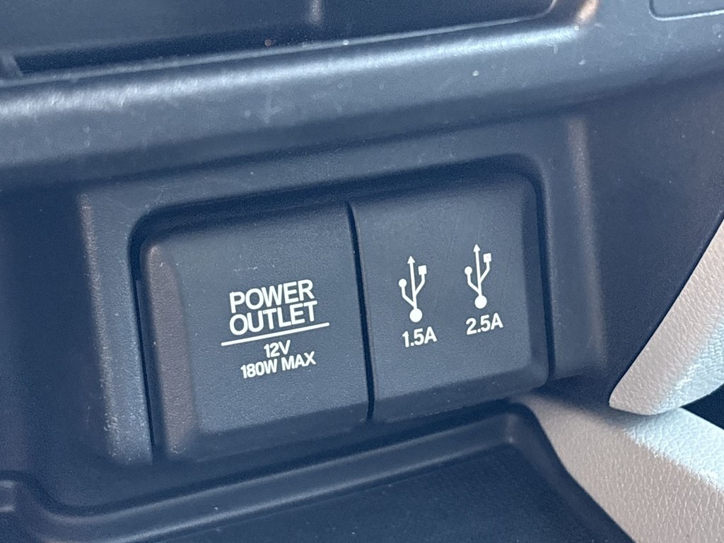 Thumbnail: 2016 Honda Pilot - 38