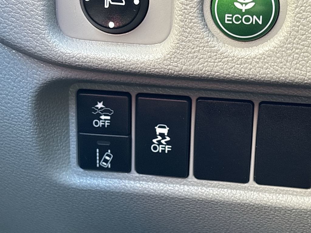 Thumbnail: 2019 Honda Pilot - 32