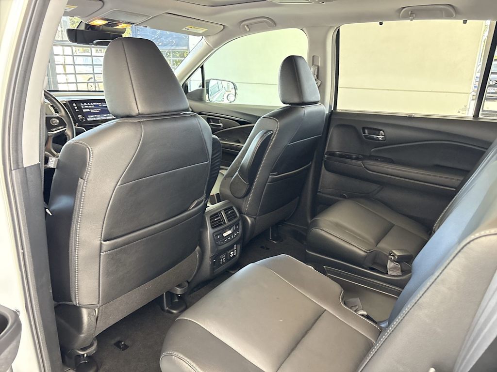 Thumbnail: 2021 Honda Pilot - 12