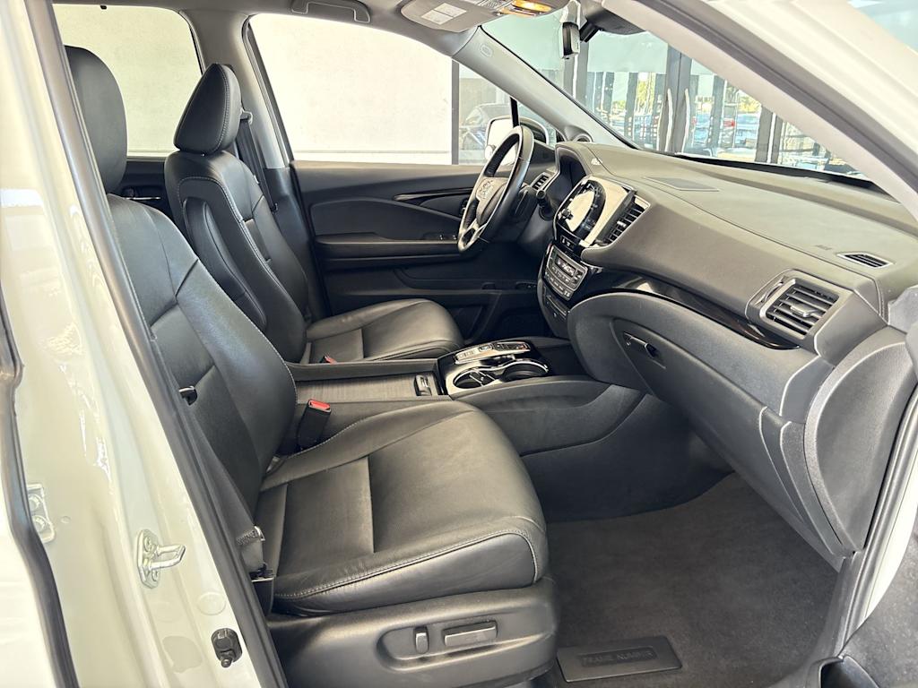 Thumbnail: 2021 Honda Pilot - 11