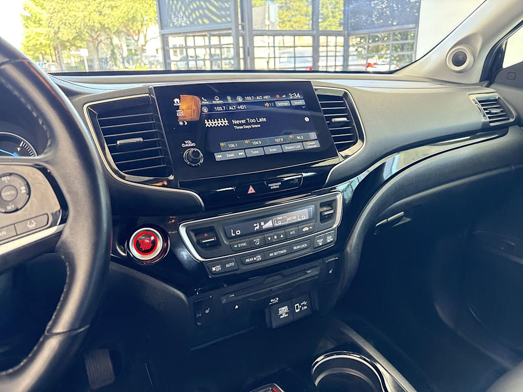 Thumbnail: 2021 Honda Pilot - 15