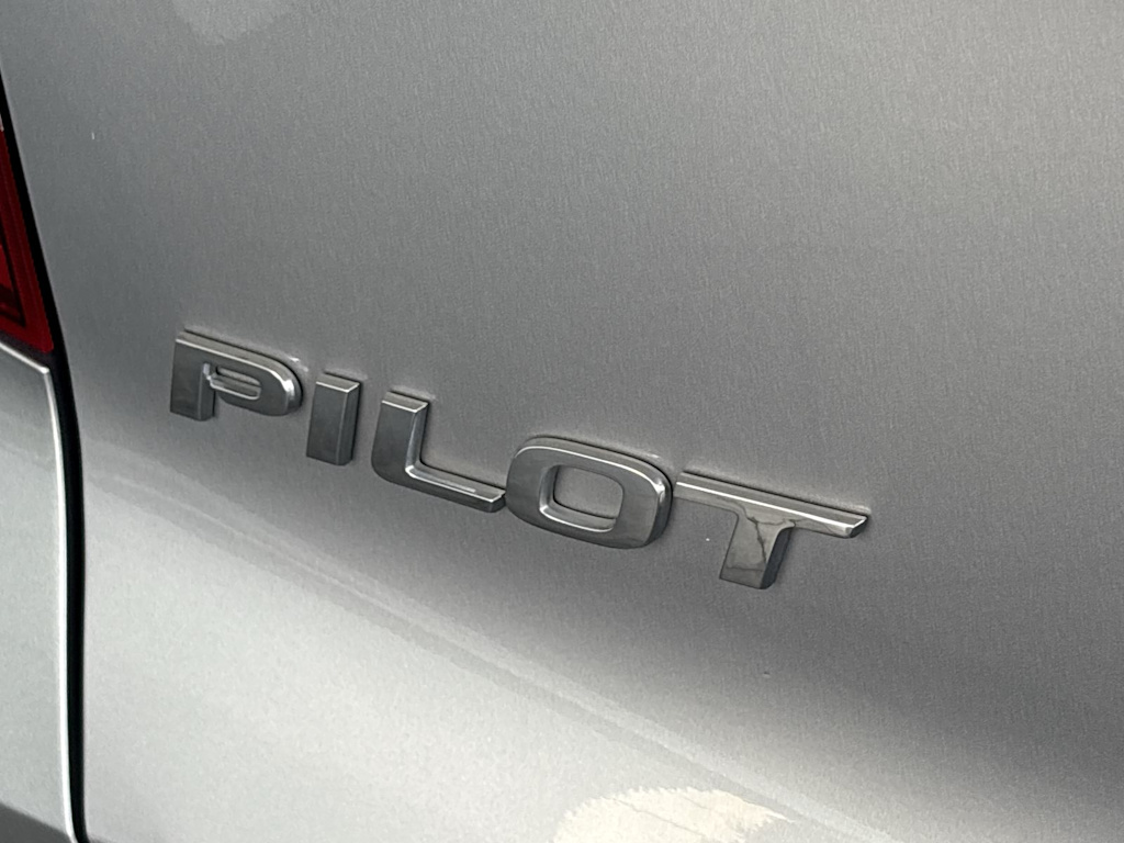Thumbnail: 2019 Honda Pilot - 7