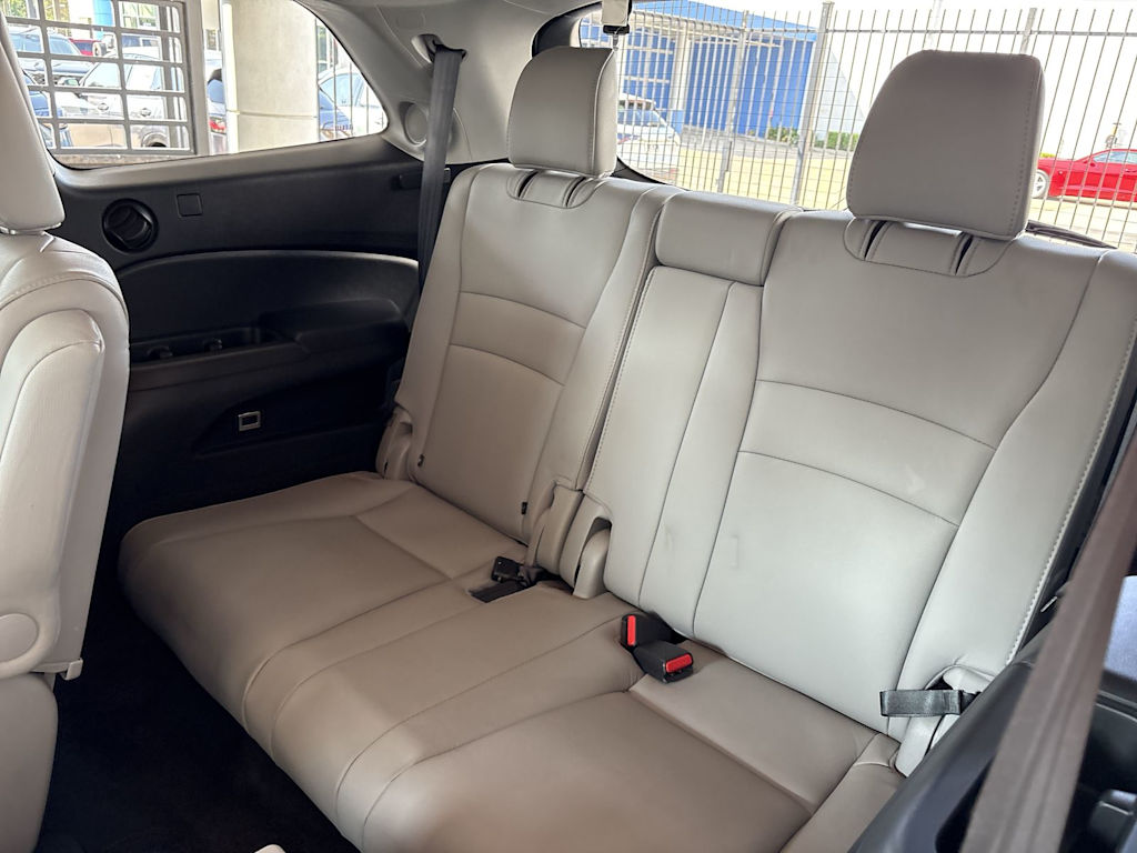 Thumbnail: 2019 Honda Pilot - 22