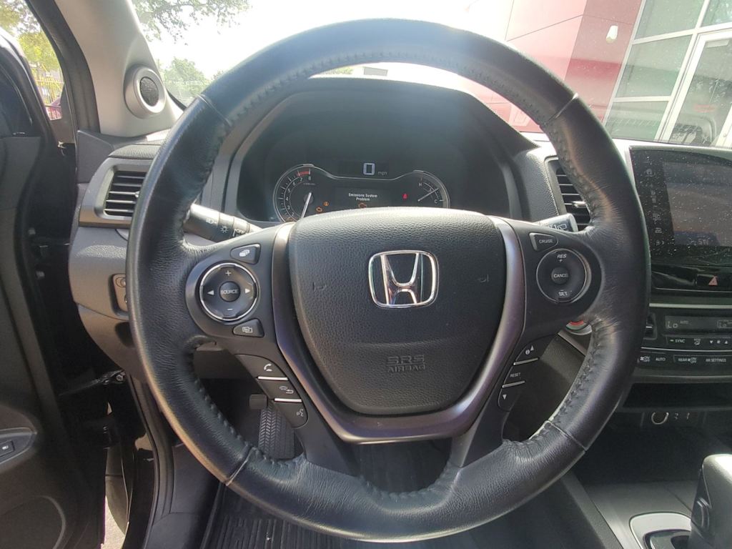 Thumbnail: 2018 Honda Pilot - 9