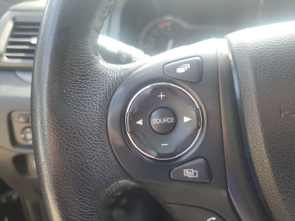 Thumbnail: 2018 Honda Pilot - 22