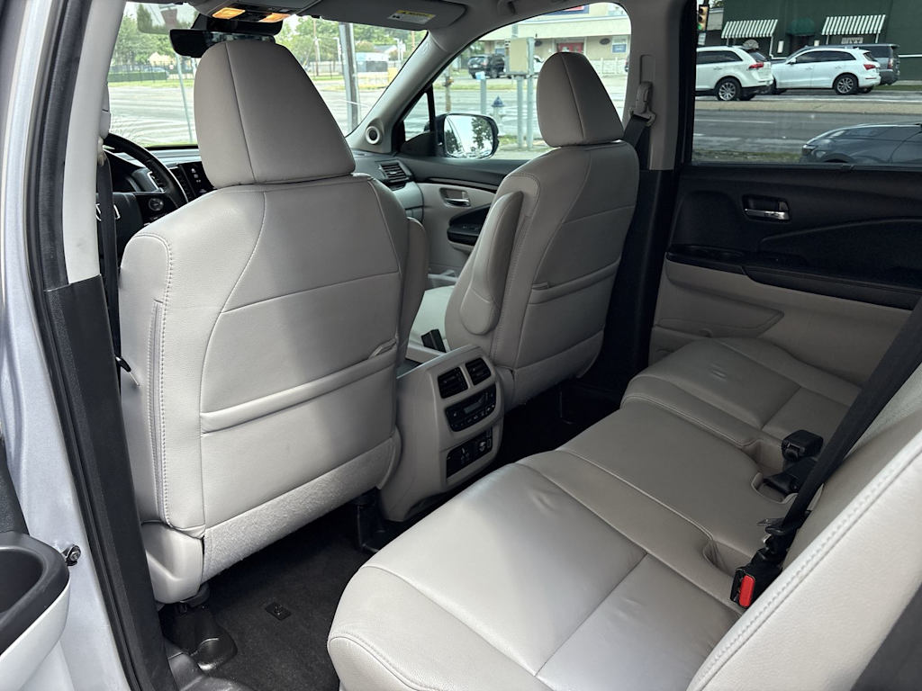 Thumbnail: 2021 Honda Pilot - 12