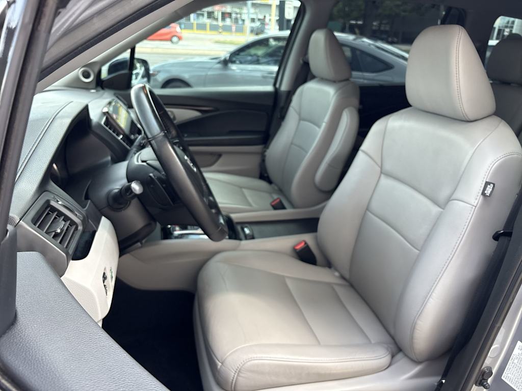 Thumbnail: 2021 Honda Pilot - 10