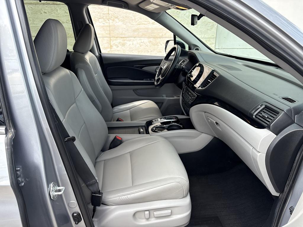 Thumbnail: 2021 Honda Pilot - 11