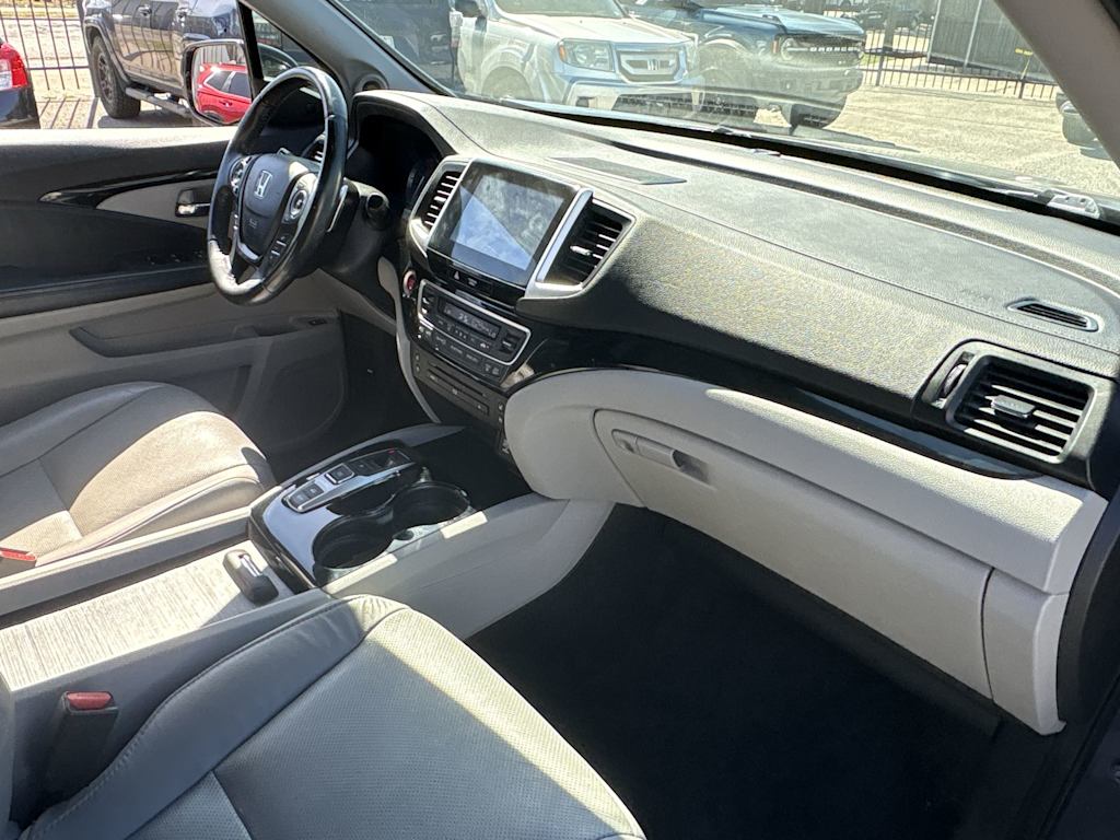 Thumbnail: 2016 Honda Pilot - 13