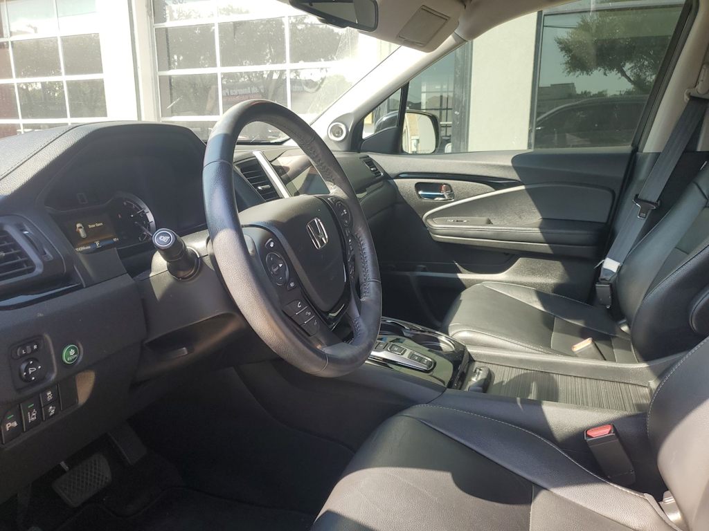 Thumbnail: 2017 Honda Pilot - 2