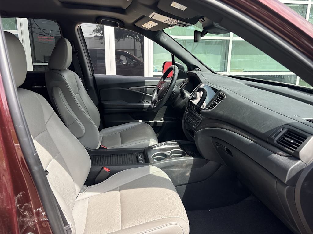 Thumbnail: 2021 Honda Passport - 11
