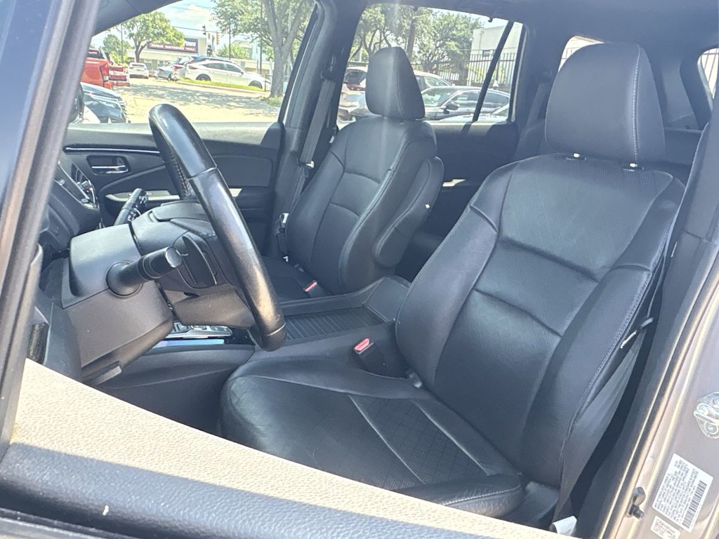Thumbnail: 2021 Honda Passport - 10