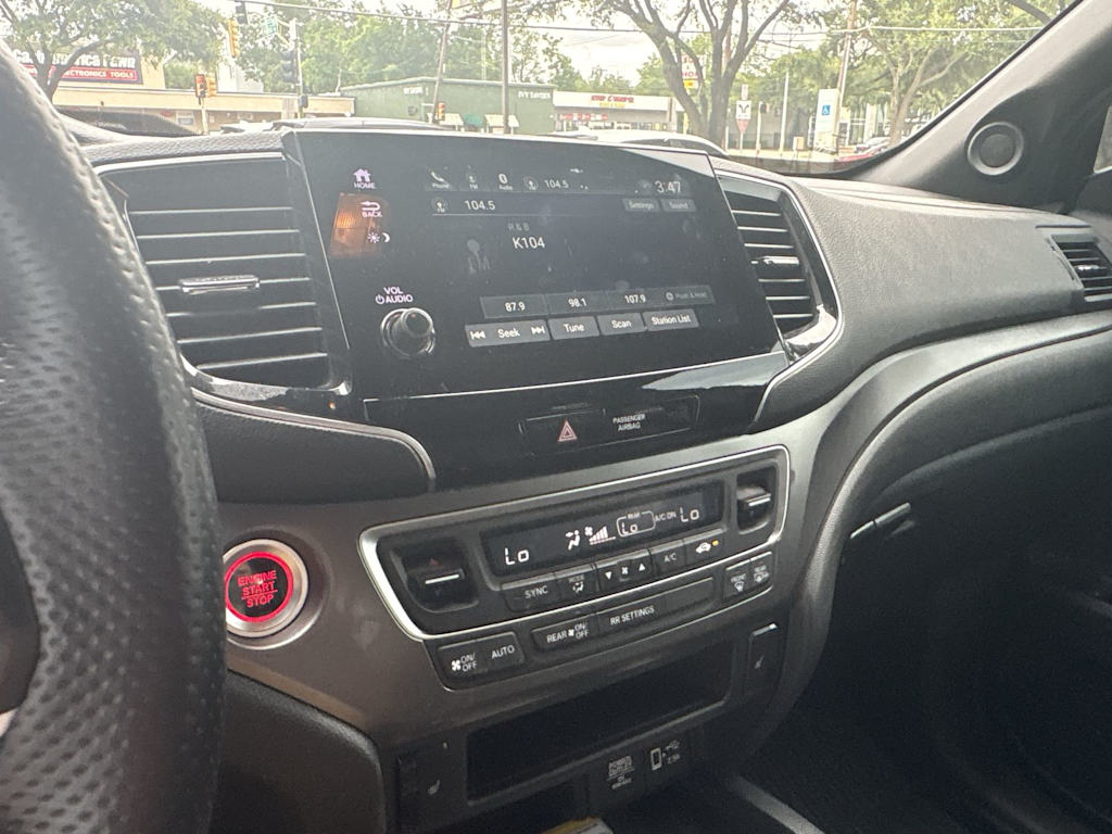 Thumbnail: 2023 Honda Passport - 10
