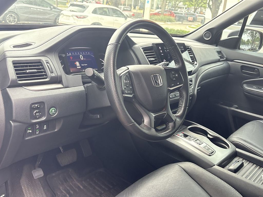 Thumbnail: 2023 Honda Passport - 2