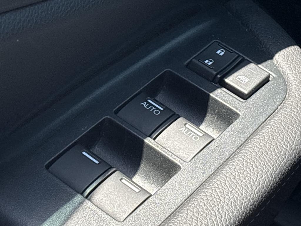 Thumbnail: 2023 Honda Passport - 24