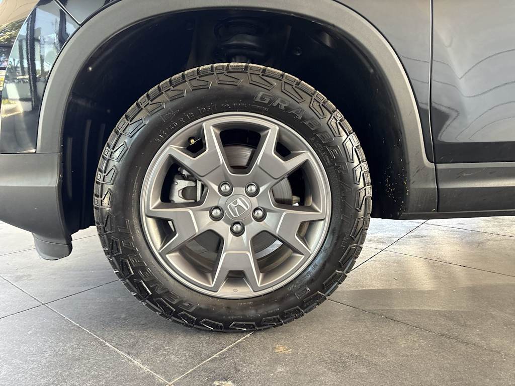 Thumbnail: 2024 Honda Passport - 8