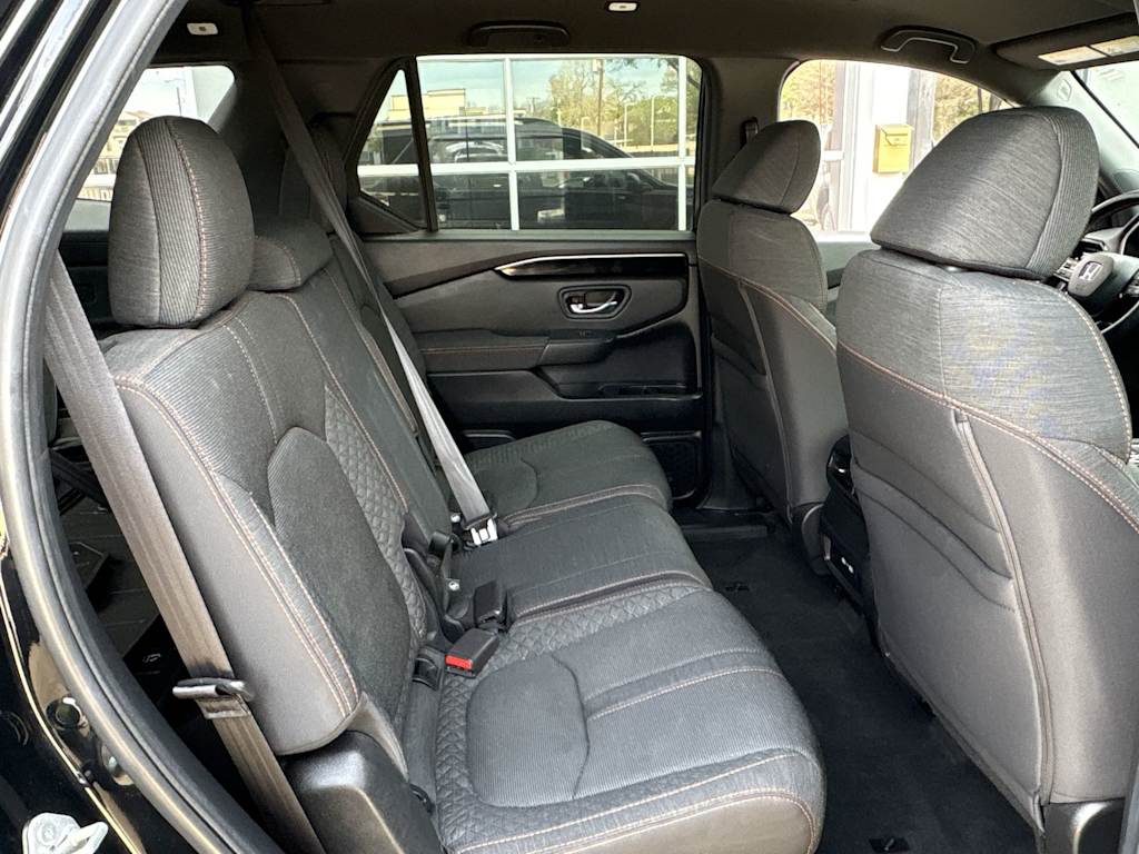 Thumbnail: 2023 Honda Pilot - 32