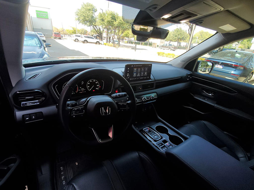 Thumbnail: 2023 Honda Pilot - 9
