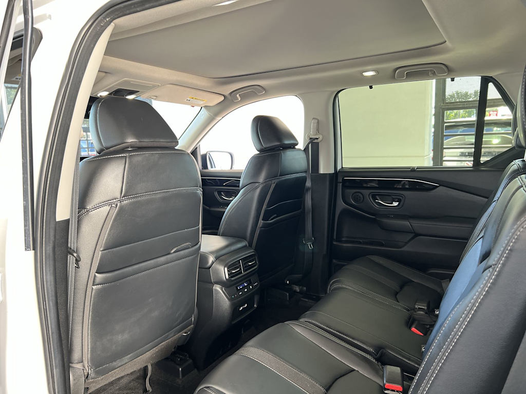 Thumbnail: 2023 Honda Pilot - 11