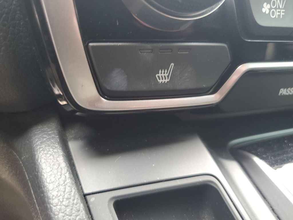 Thumbnail: 2019 Honda CR-V - 28