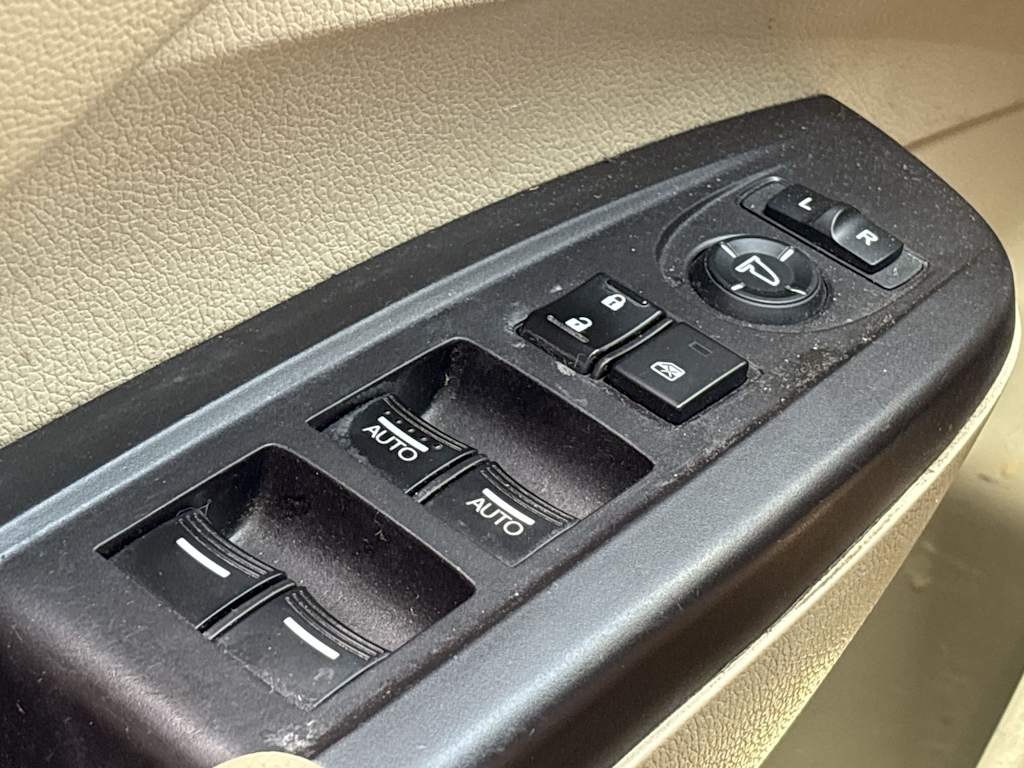 Thumbnail: 2015 Acura RDX - 24