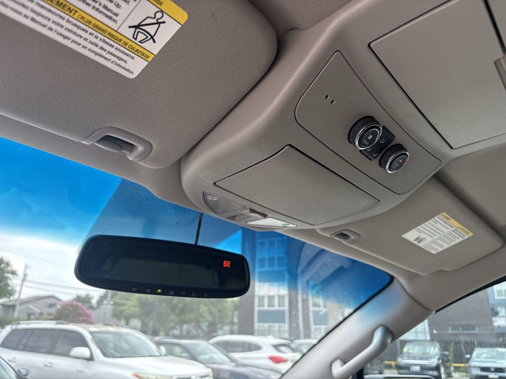 Thumbnail: 2014 Nissan Armada - 22