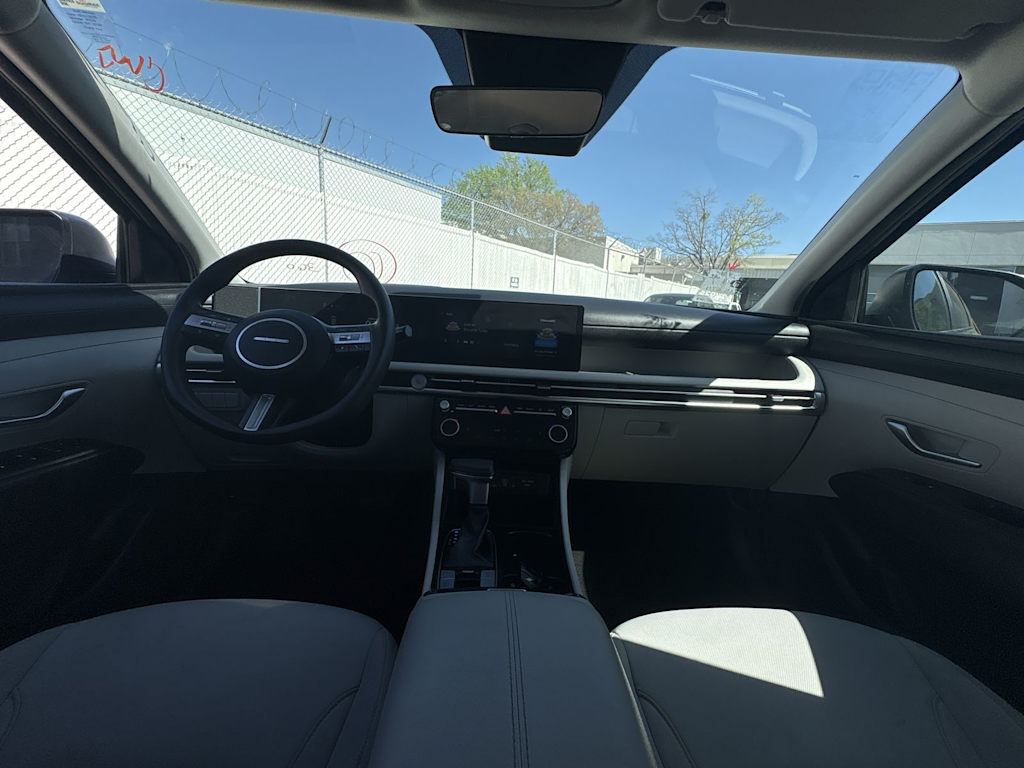 Thumbnail: 2025 Hyundai Tucson - 9