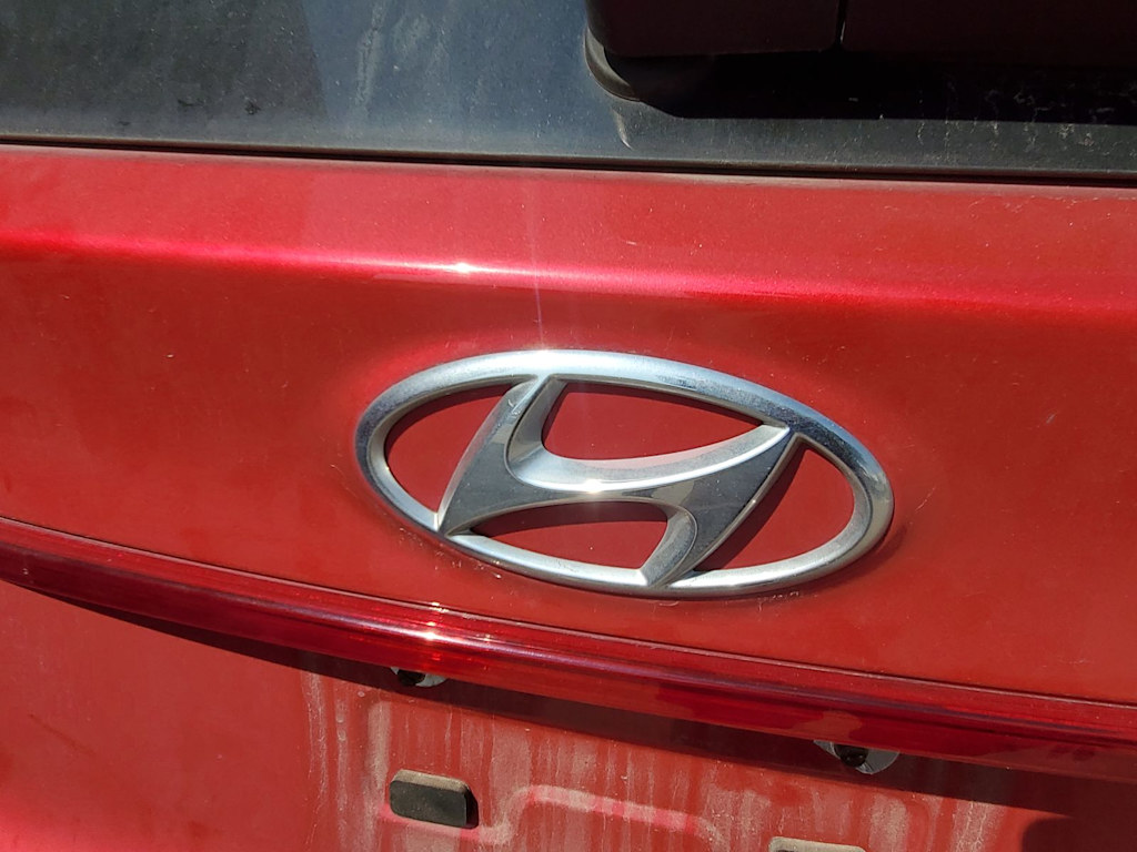 Thumbnail: 2023 Hyundai Santa Fe - 19