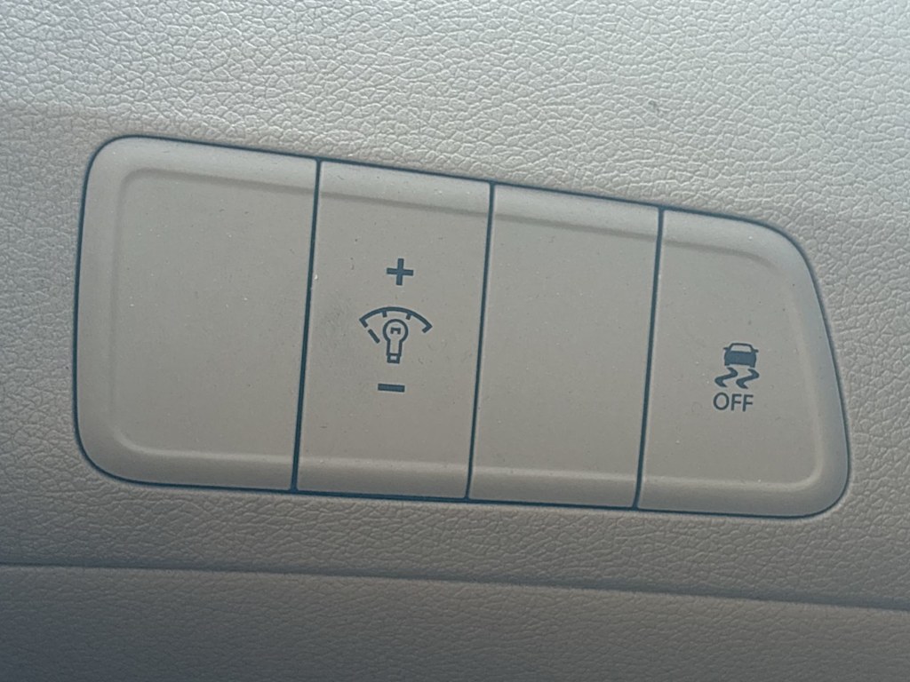 Thumbnail: 2011 Hyundai Elantra - 20