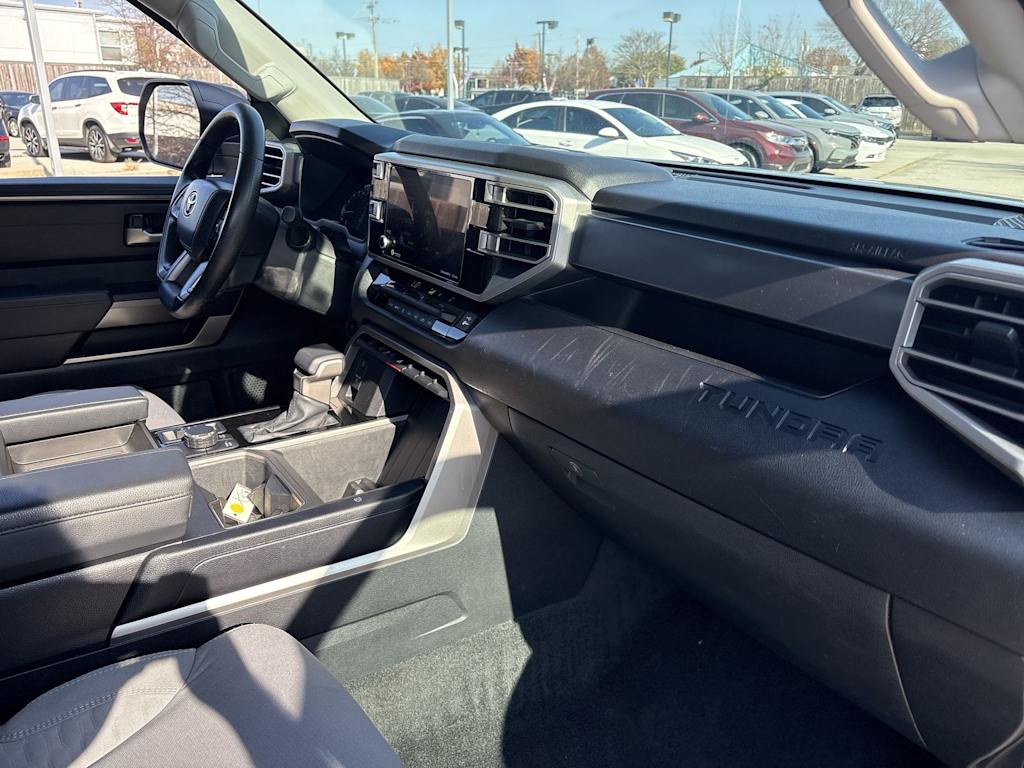 Thumbnail: 2024 Toyota Tundra - 23