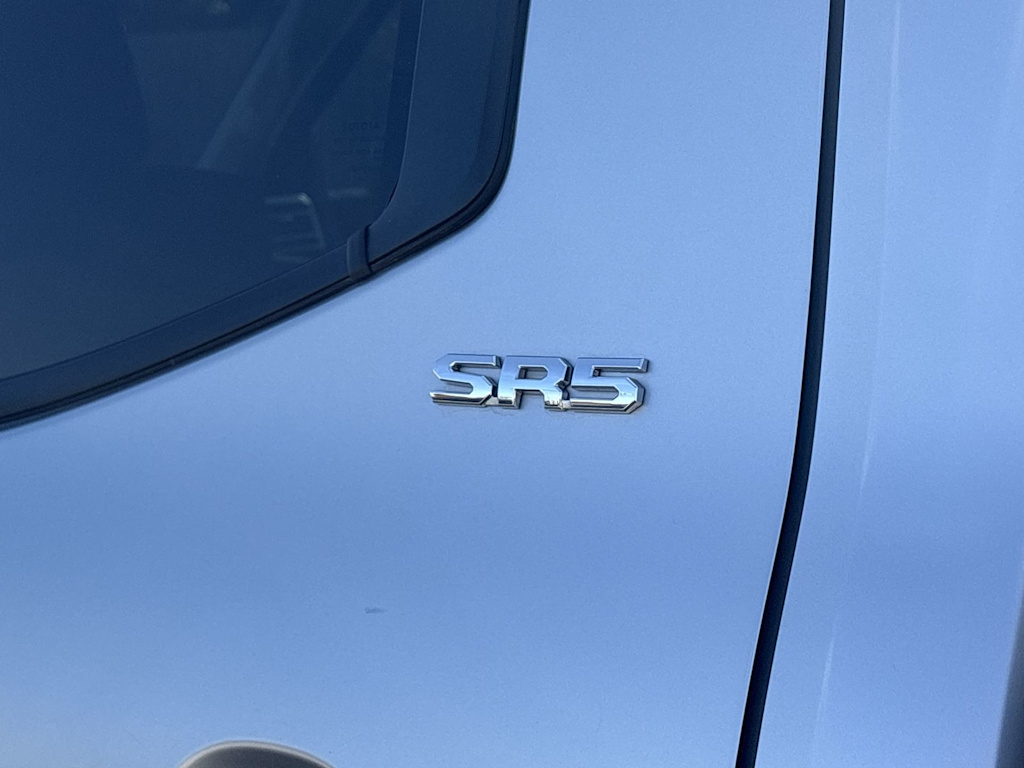 Thumbnail: 2024 Toyota Tundra - 22