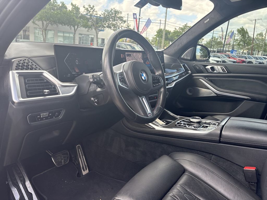 Thumbnail: 2023 BMW X7 - 2