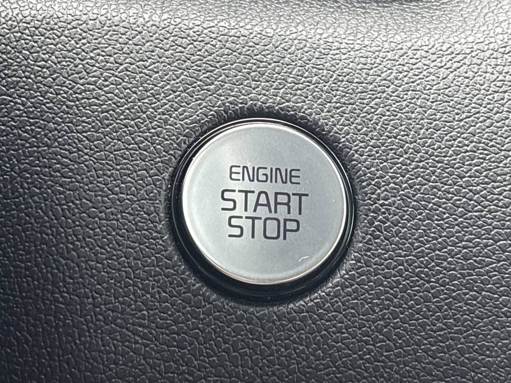 Thumbnail: 2022 Kia Sorento - 29