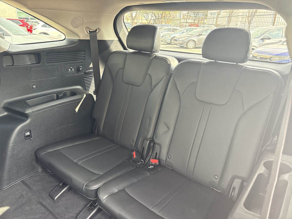 Thumbnail: 2022 Kia Sorento - 20