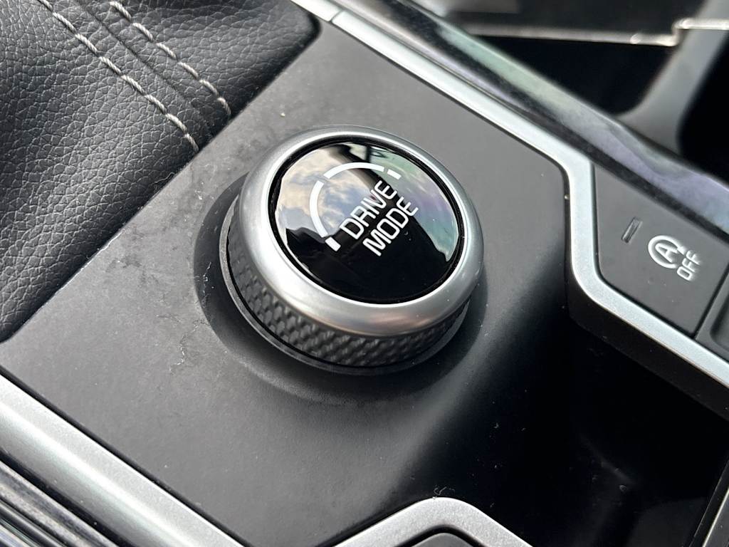 Thumbnail: 2022 Kia Sorento - 27