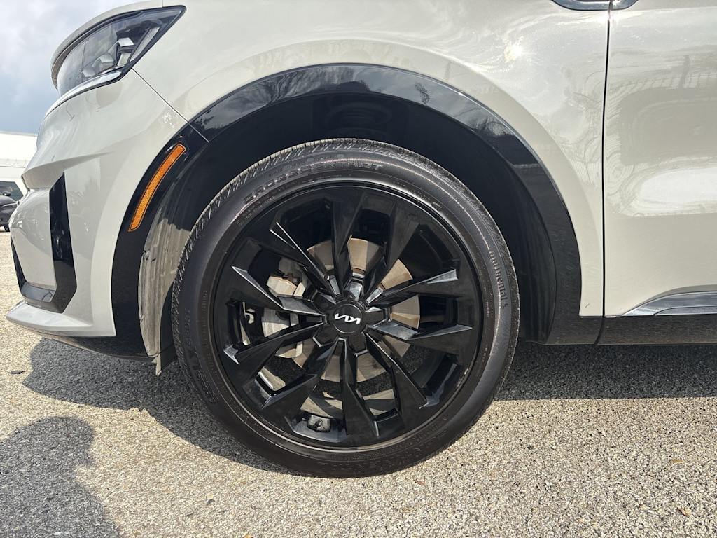 Thumbnail: 2022 Kia Sorento - 8