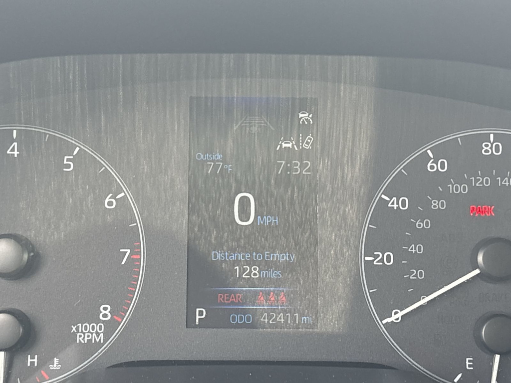 Thumbnail: 2024 Toyota Corolla - 15