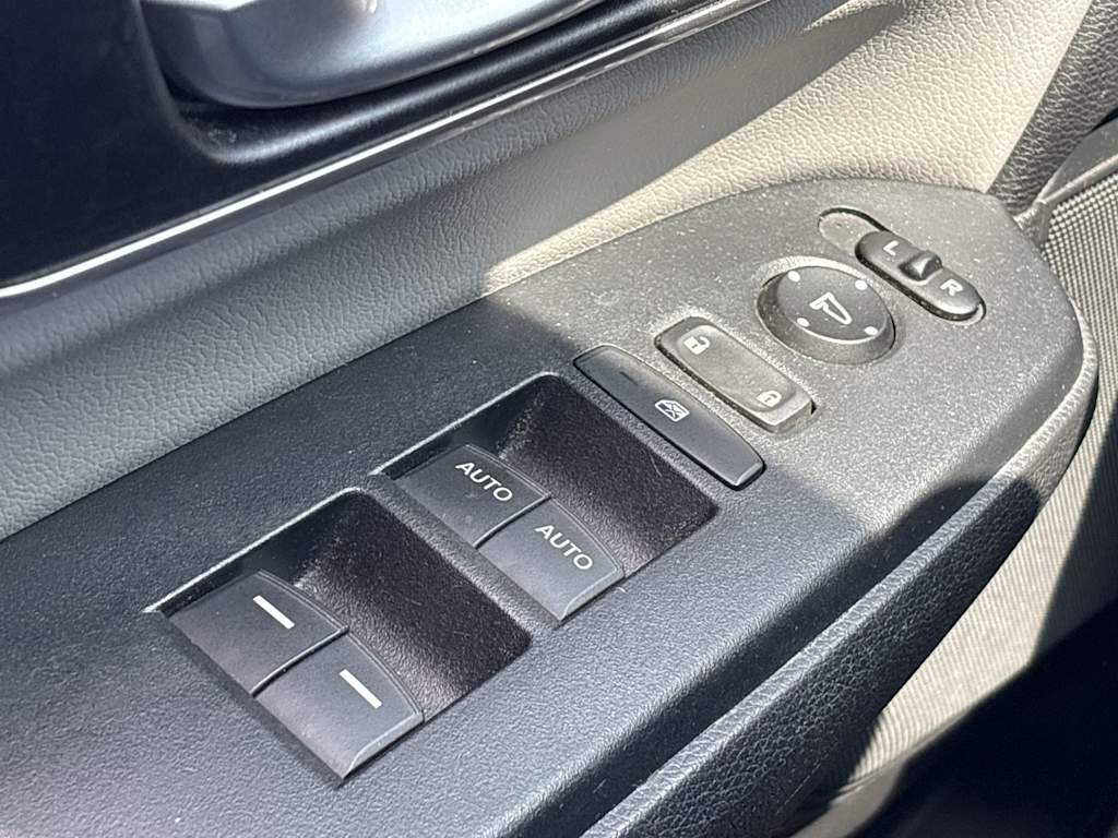 Thumbnail: 2018 Honda CR-V - 24